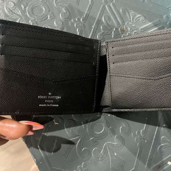 Louis Vuitton’s men’s wallet - Picture 4 of 6